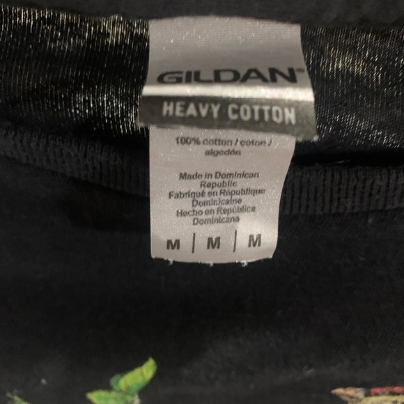 Black T-Shirt Skull Flowers Bird Dark Poe whimsy goth Medium‎ - Picture 4 of 4